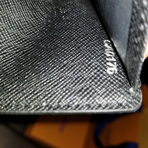 SOLD!Louis Vuitton Damier Graphite Mens Wallet - Picture 7 of 7